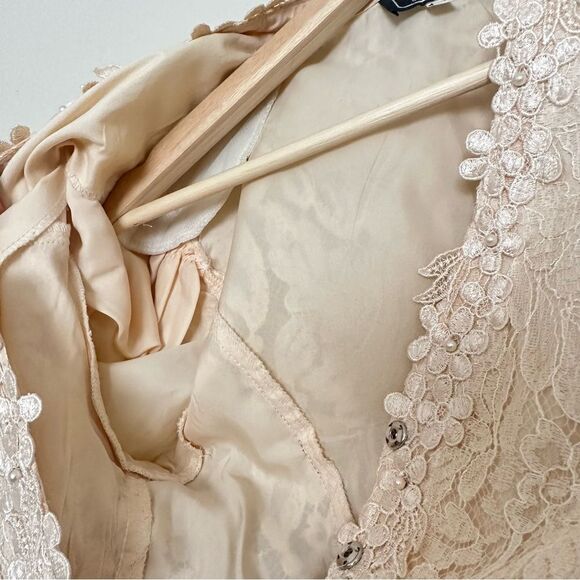 Vintage Formal Coquette Lace Beaded Embroidered Soft Pink Floral Button Blazer - Picture 8 of 8